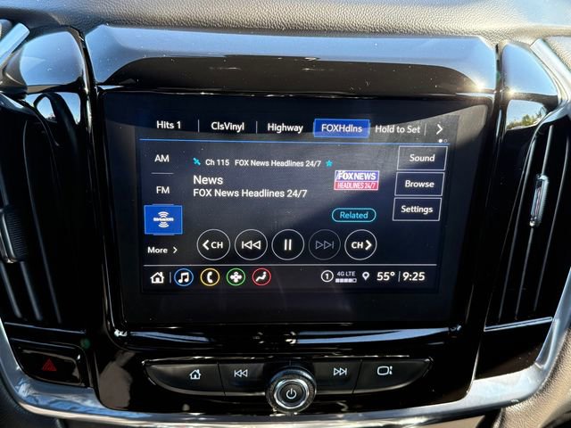 Used 2023 Chevrolet Traverse LT AWD/4WD image 11