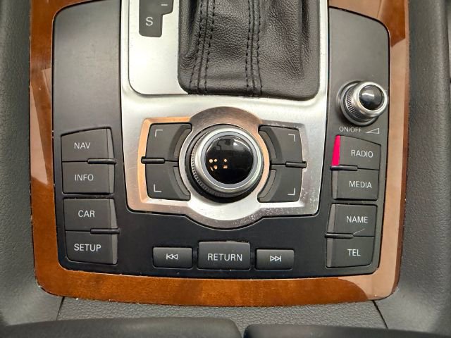 Used 2010 Audi Q7 3.6 Premium image 36