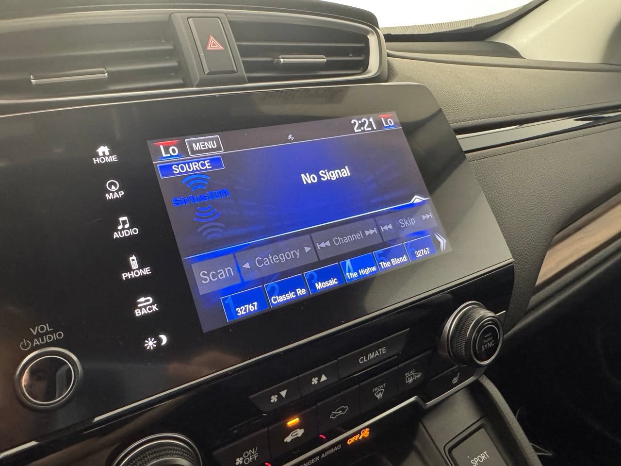 Used 2022 Honda CR-V Touring image 24