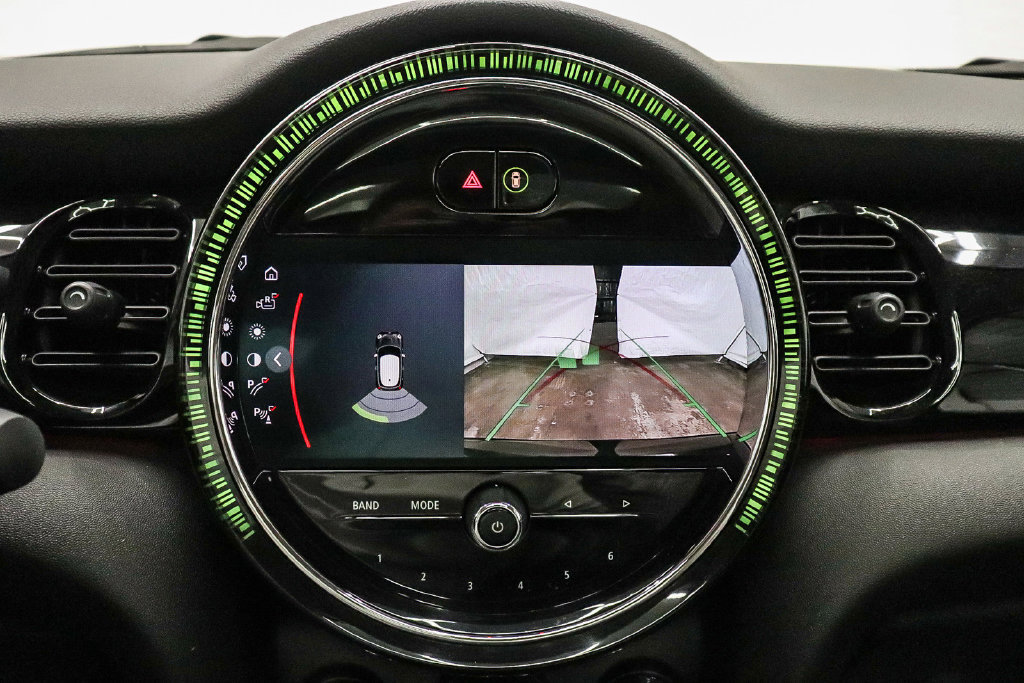 Used 2023 MINI Cooper 2-Door Hardtop FWD image 30
