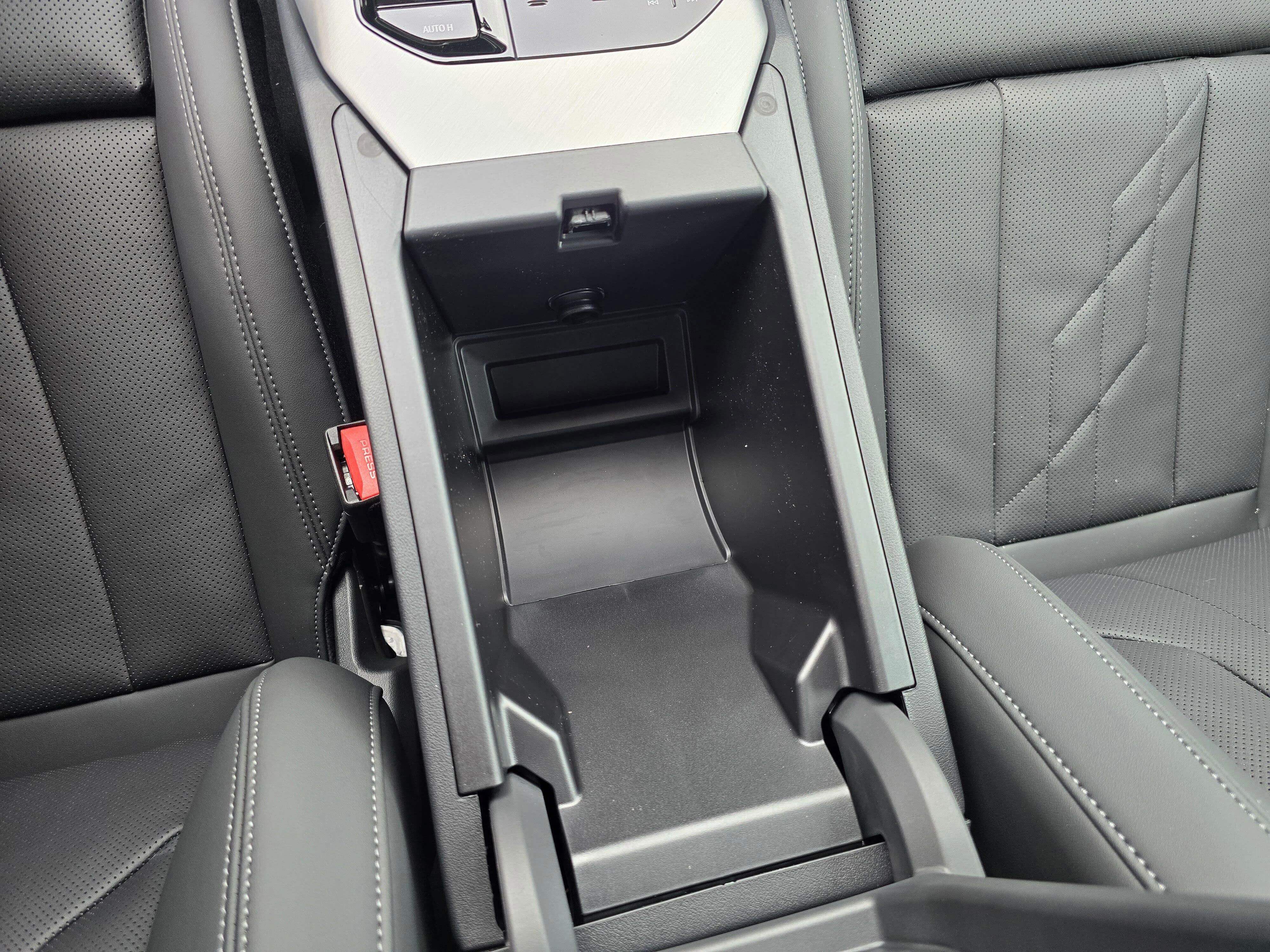 New 2026 BMW X3 xDrive30 w/ Premium Package image 26