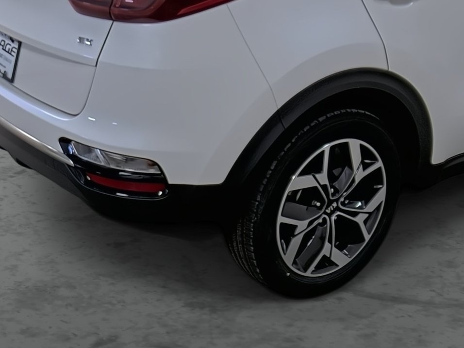 Used 2020 Kia Sportage EX AWD/4WD image 12