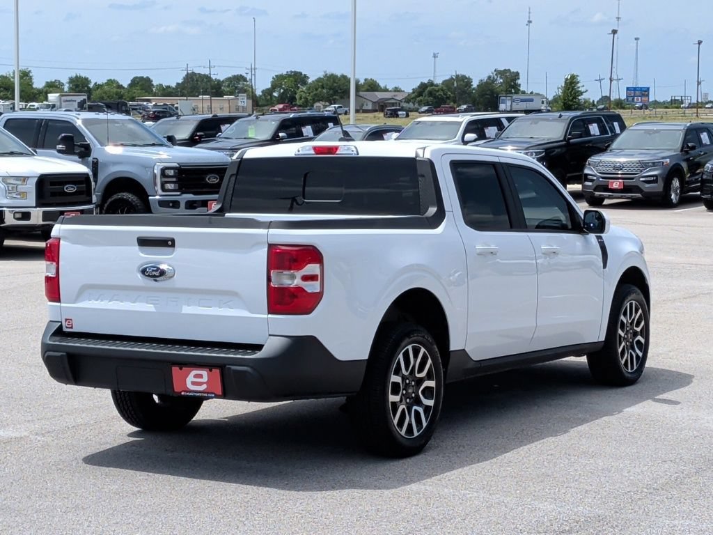 Used 2022 Ford Maverick Lariat FWD image 8
