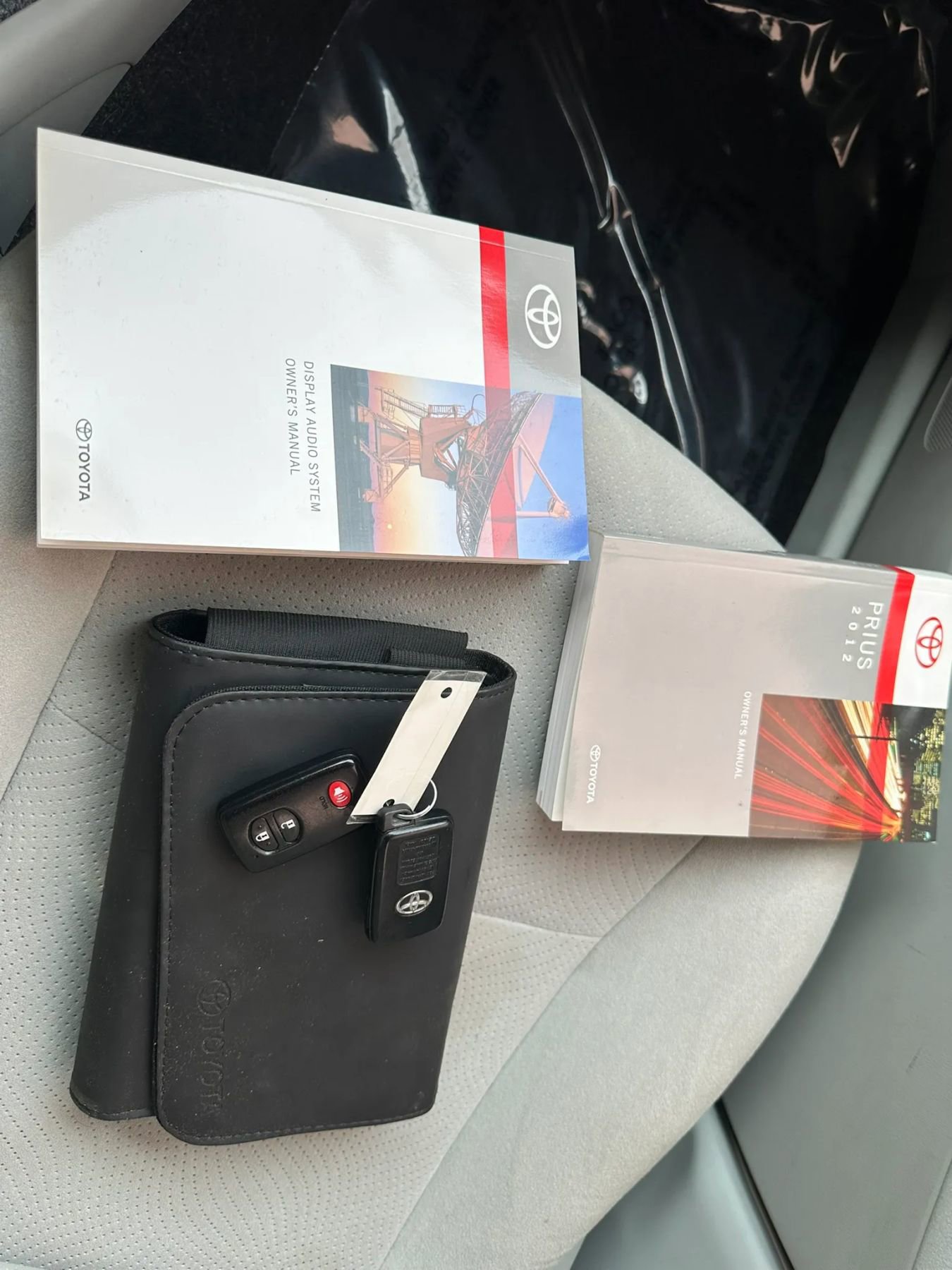 Used 2012 Toyota Prius Two FWD image 24