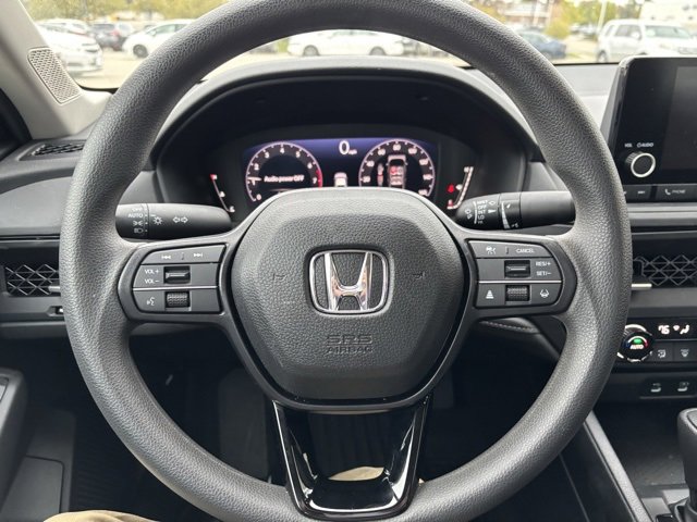 Certified 2025 Honda Accord SE image 13