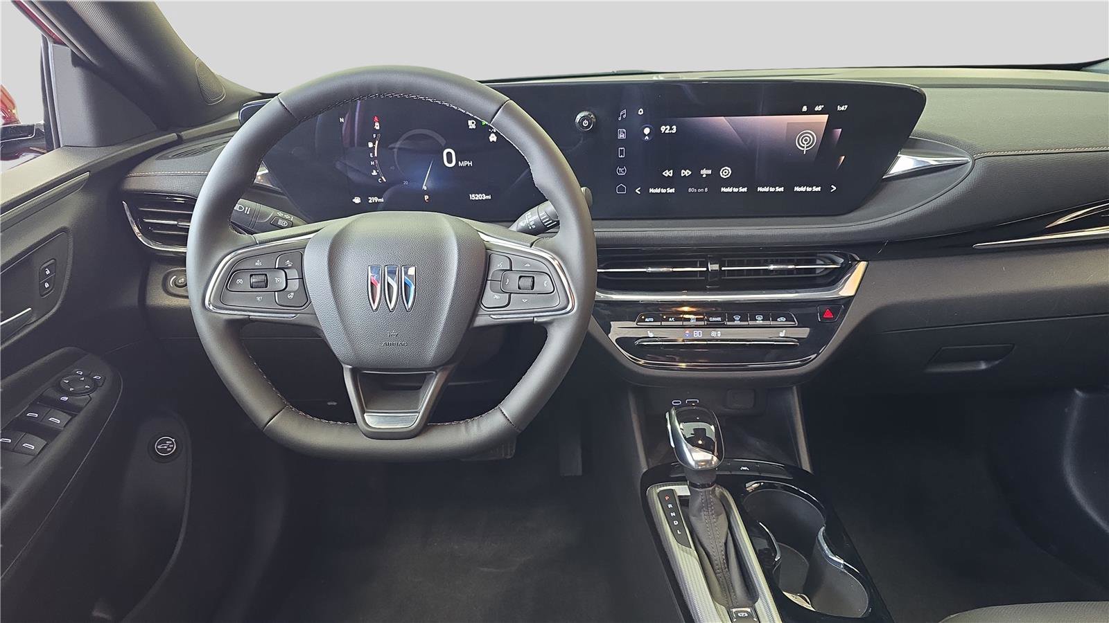 Used 2024 Buick Envista Avenir image 9