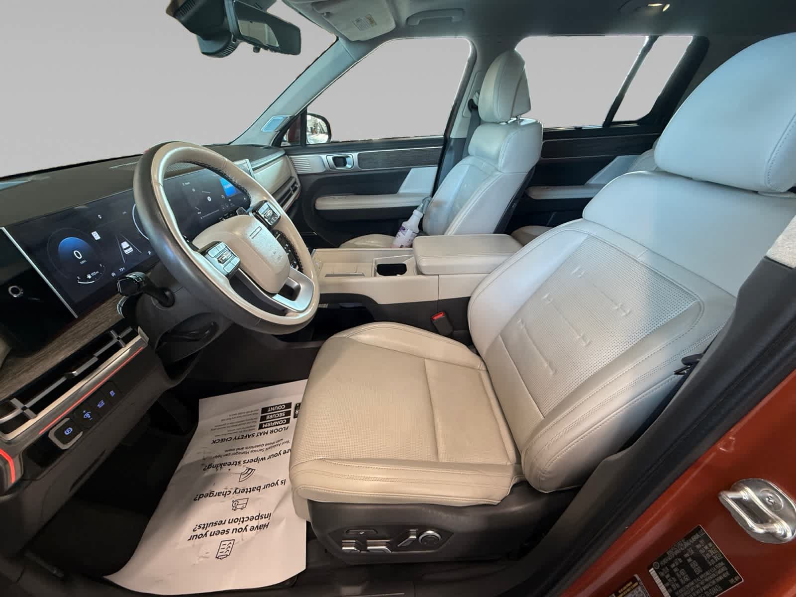 Used 2024 Hyundai Santa Fe Calligraphy AWD/4WD image 11