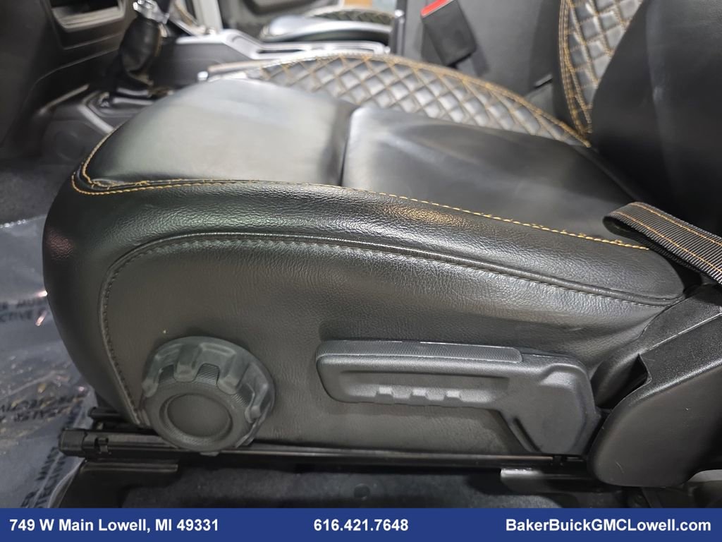 Used 2022 Jeep Wrangler Unlimited Sahara image 27