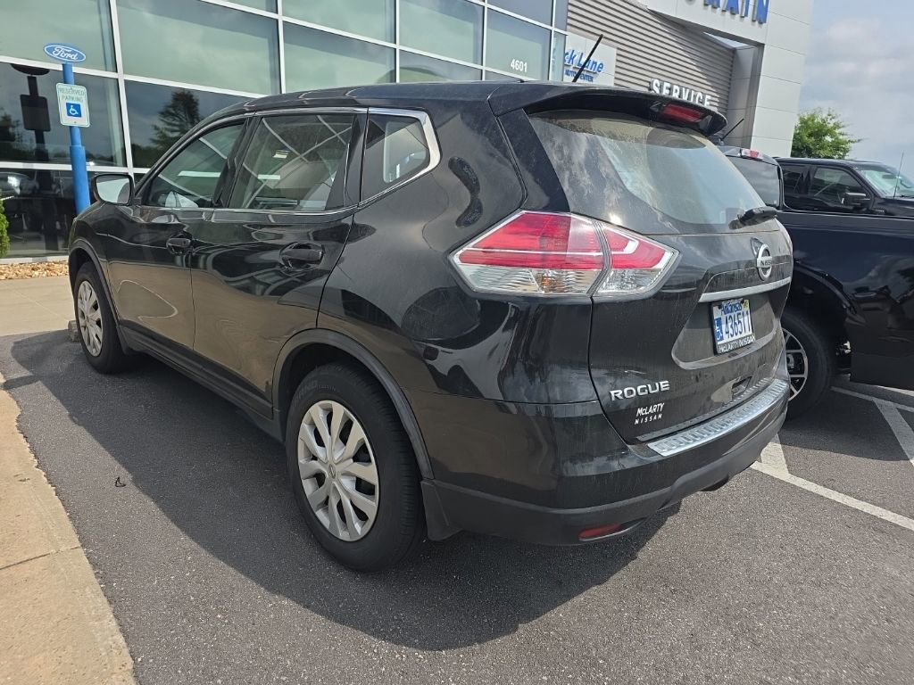 Used 2016 Nissan Rogue S FWD image 7