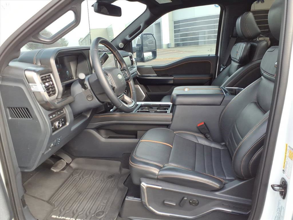 Used 2024 Ford F350 Platinum w/ Tremor Off-Road Package image 8