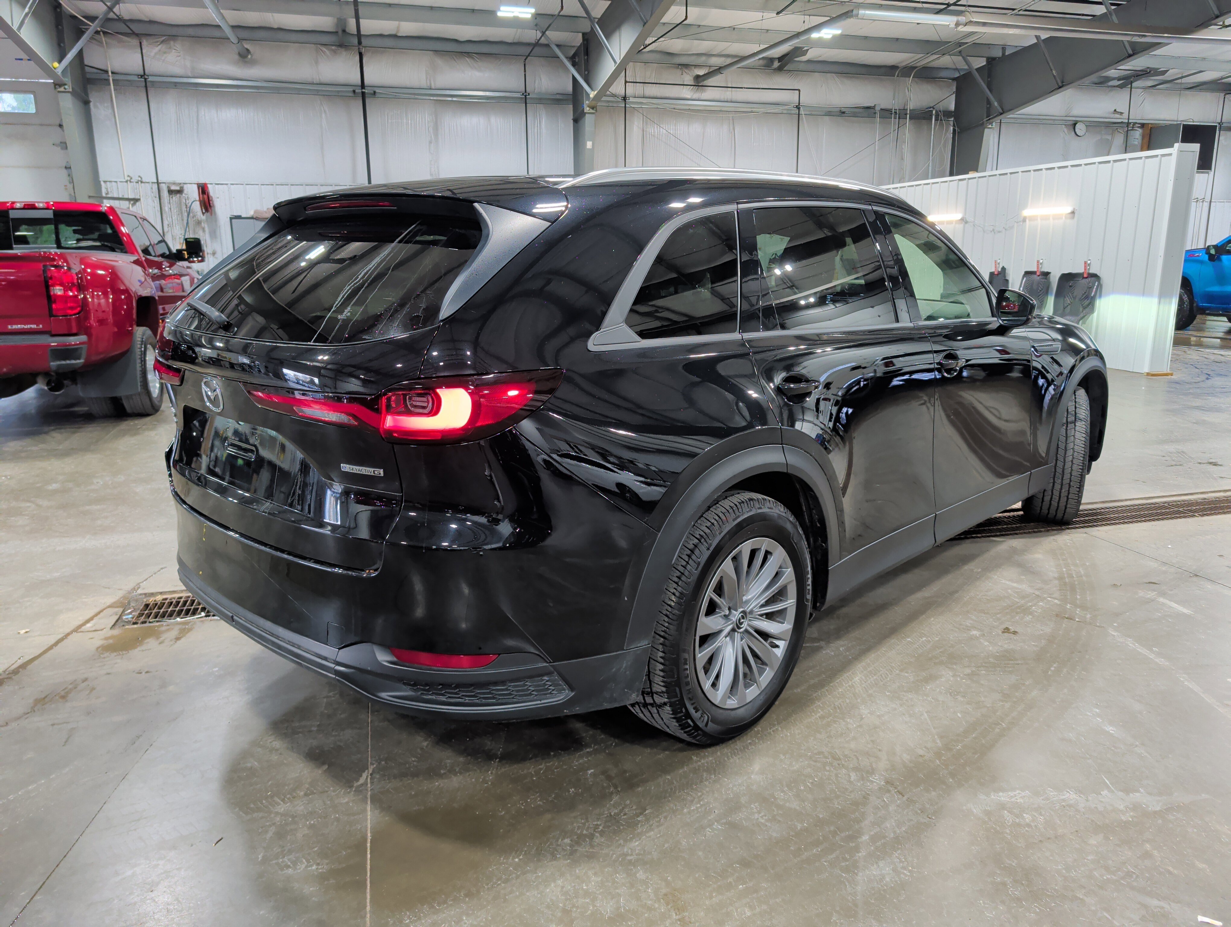 Used 2024 MAZDA CX-90 3.3 Turbo w/ Preferred Package image 3