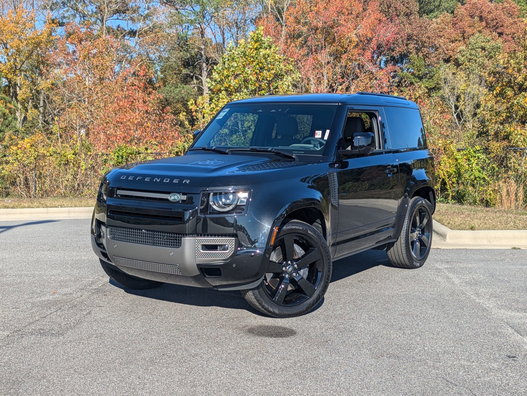 Used 2023 Land Rover Defender 90 X-Dynamic SE