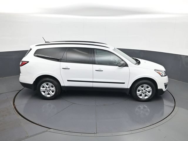 Used 2017 Chevrolet Traverse LS AWD/4WD image 18