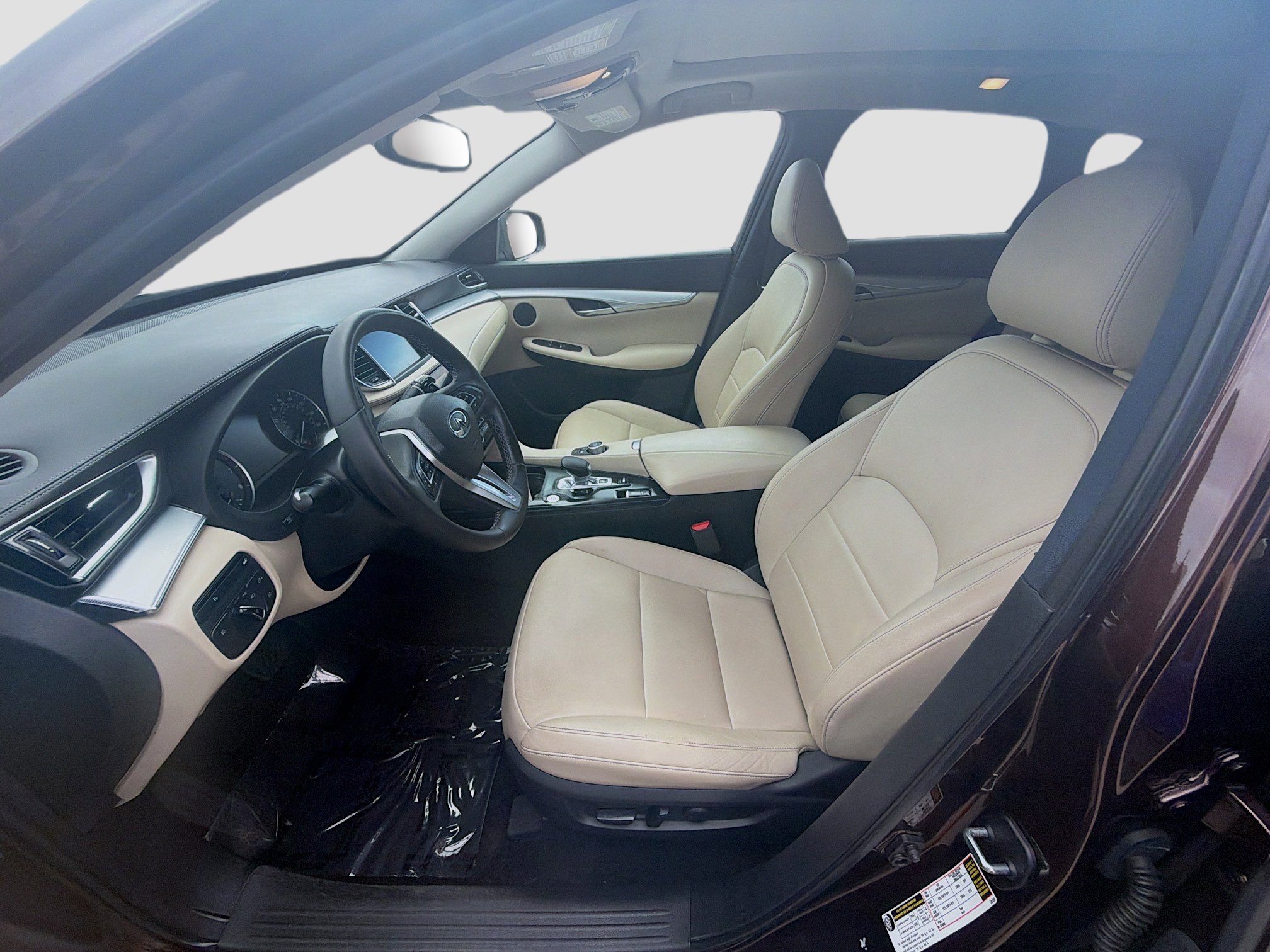 Used 2020 INFINITI QX50 Luxe w/ Navigation Package FWD image 18