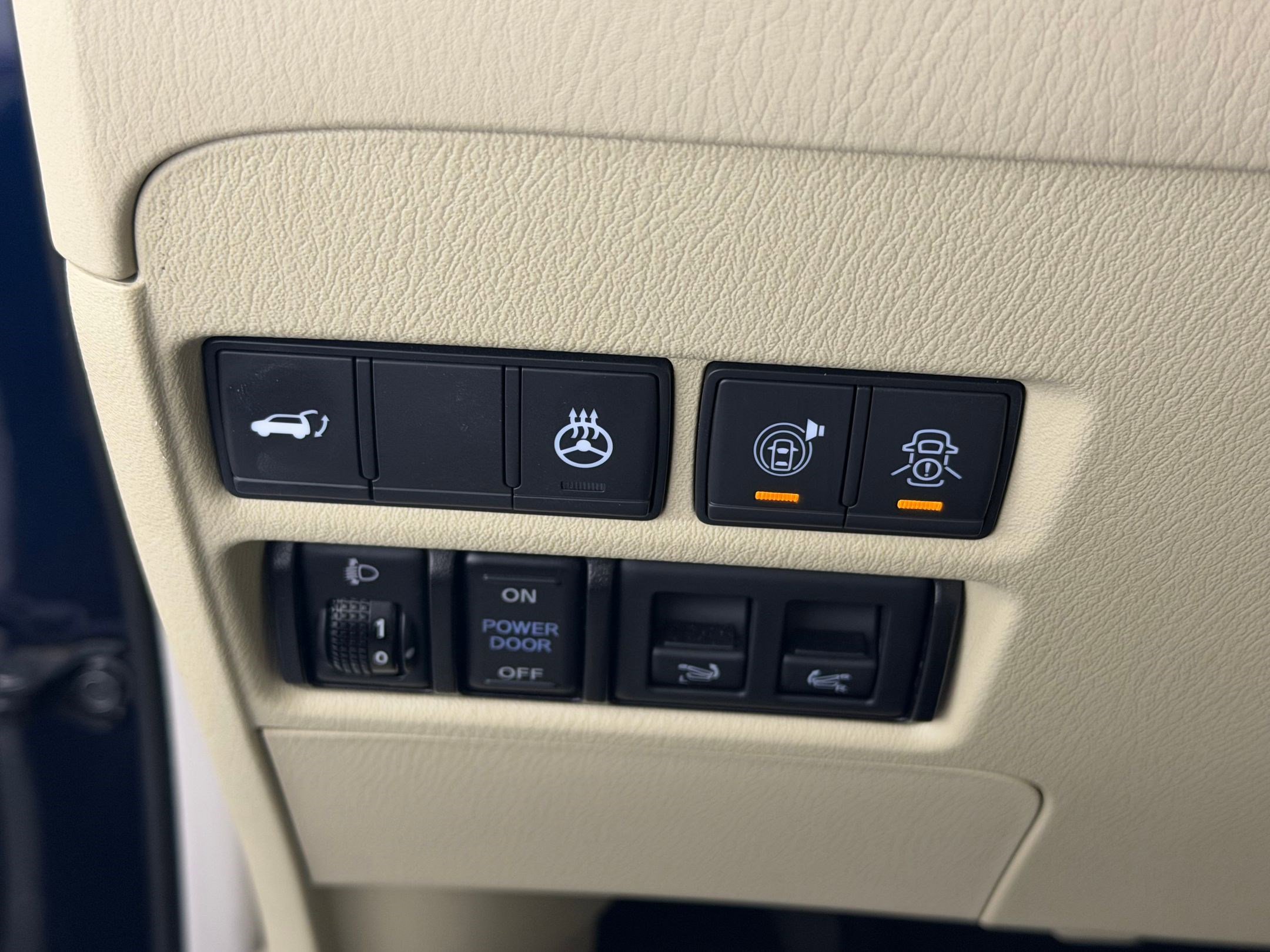 Used 2020 INFINITI QX80 Luxe w/ Sensory Package image 15