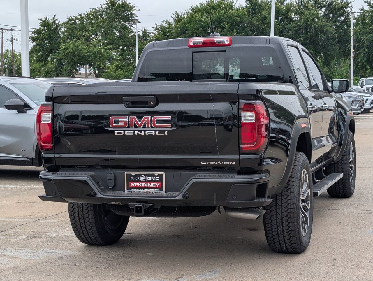 New 2026 GMC Canyon Denali AWD/4WD image 4