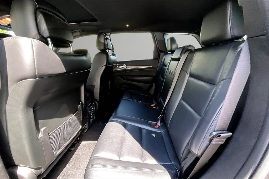Used 2019 Jeep Grand Cherokee Limited AWD/4WD image 23