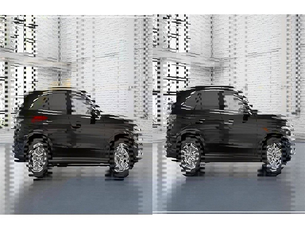 New 2026 Mercedes-Benz GLC 300 4MATIC image 2