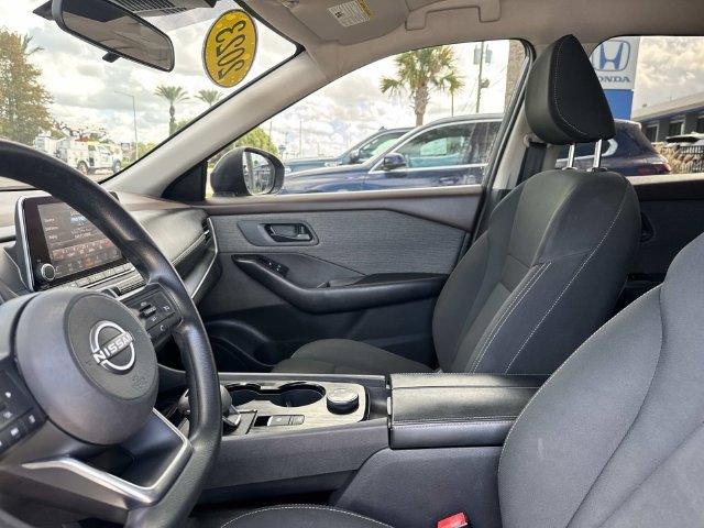 Used 2023 Nissan Rogue S AWD/4WD image 15
