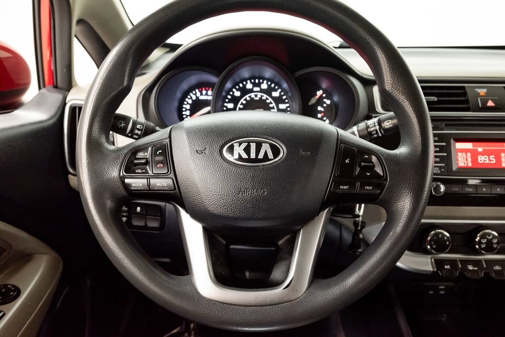 Used 2017 Kia Rio LX w/ Power Package FWD image 13