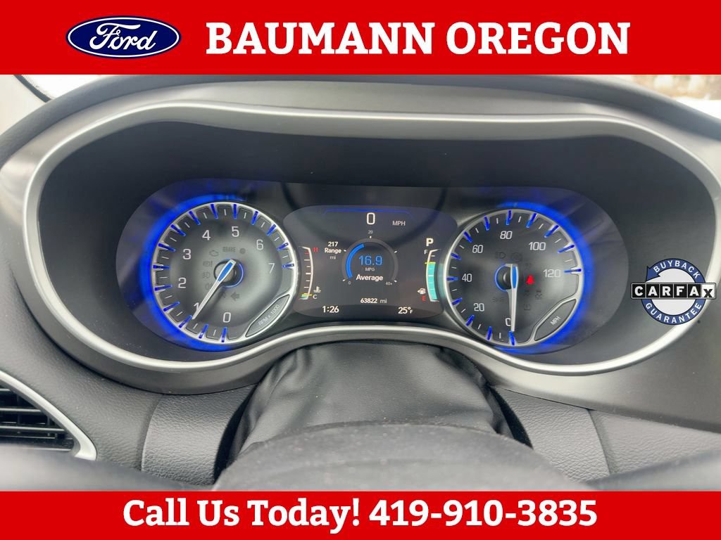 Used 2024 Chrysler Pacifica Touring-L FWD image 21