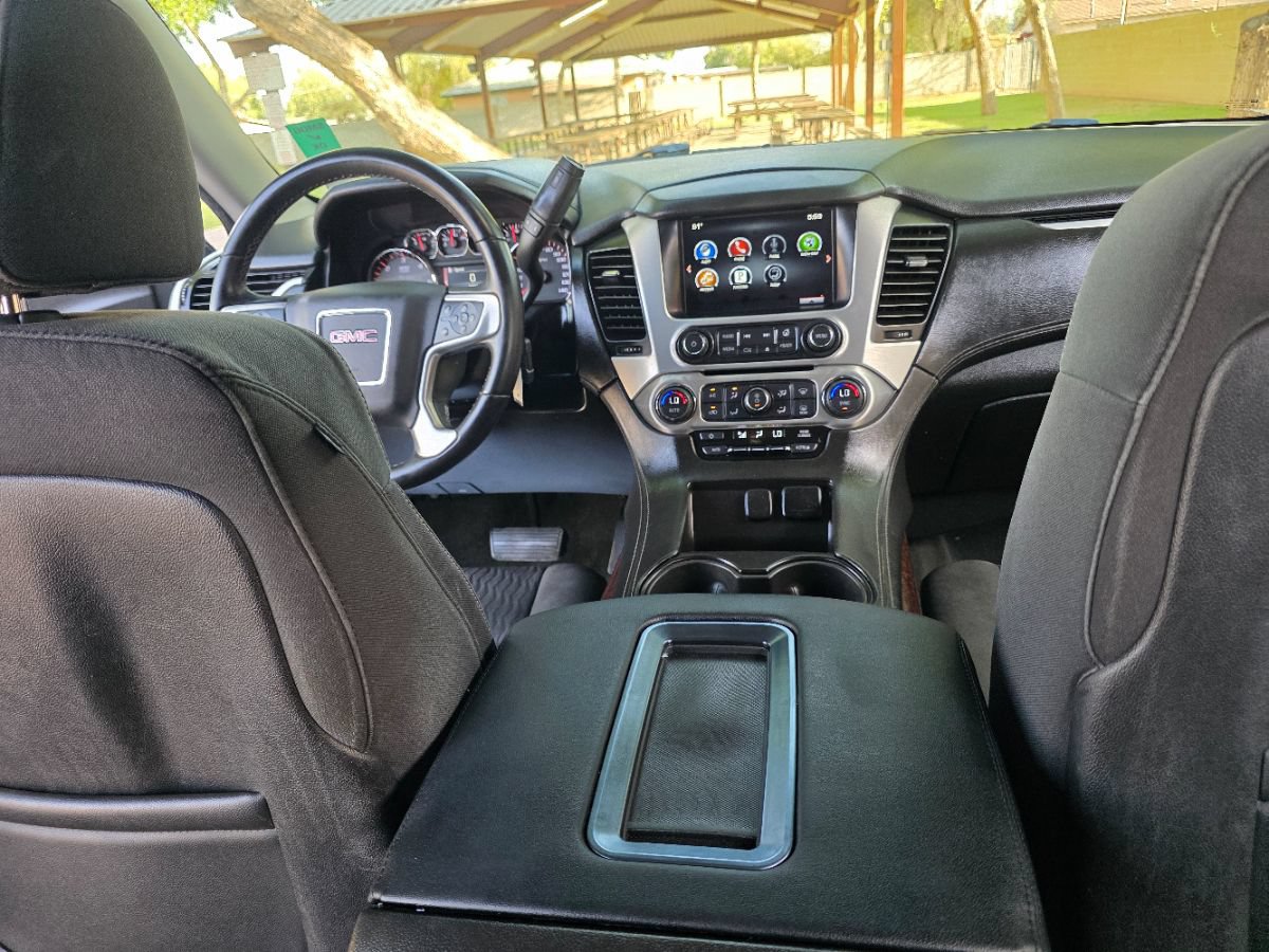 Used 2015 GMC Yukon SLE RWD image 40