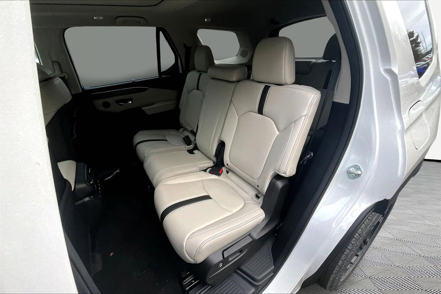 New 2026 Honda Pilot Touring image 18