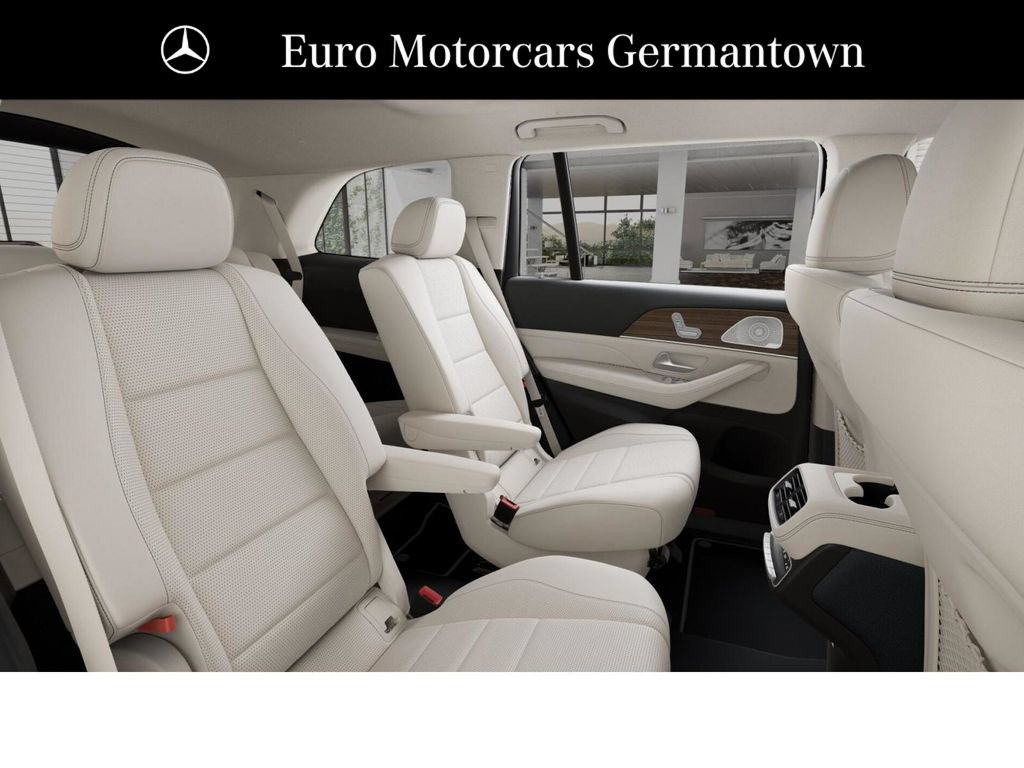 New 2026 Mercedes-Benz GLS 450 4MATIC image 5