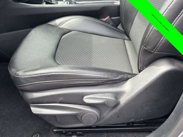 Used 2024 Jeep Compass Latitude AWD/4WD image 5