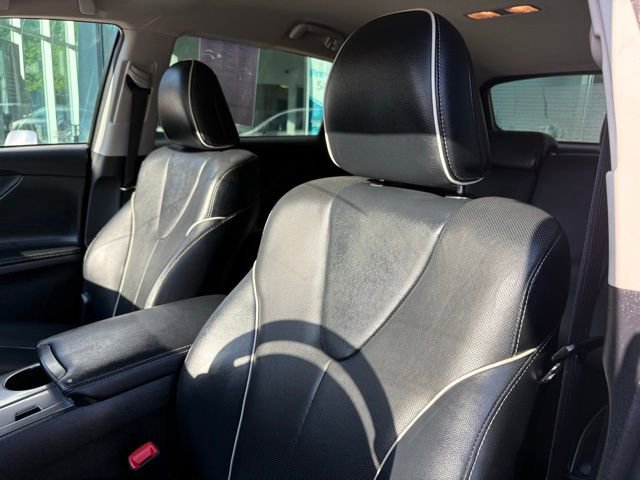 Used 2015 Toyota Venza XLE AWD/4WD image 12