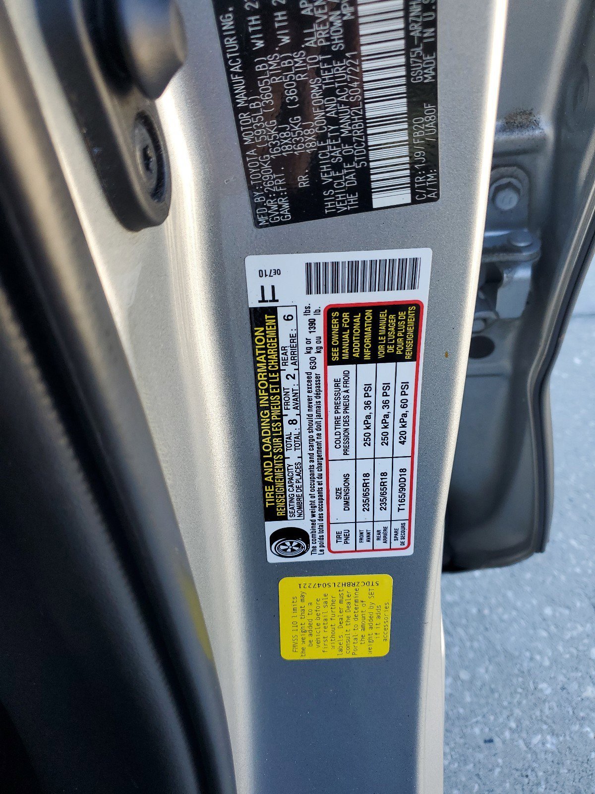 Used 2020 Toyota Highlander L image 32