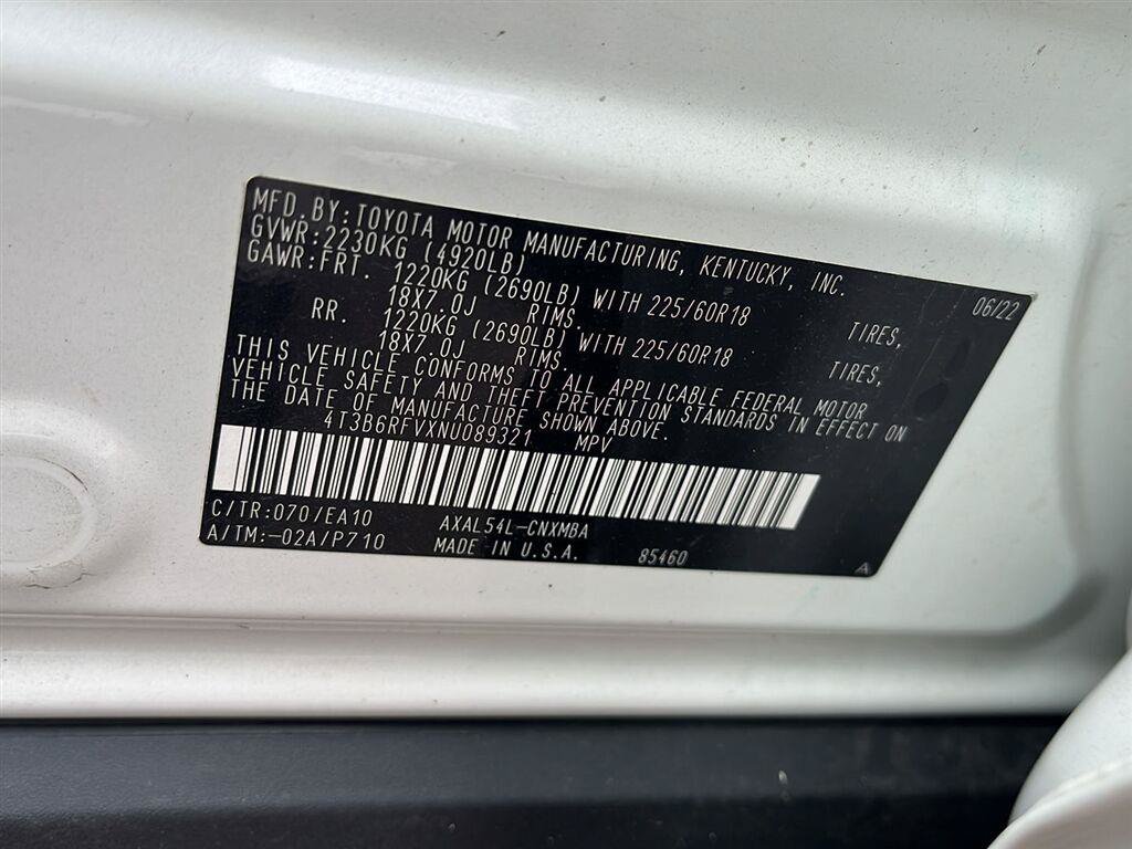 Used 2022 Toyota RAV4 XLE Premium AWD/4WD image 20