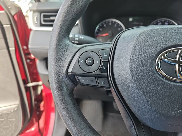 Used 2022 Toyota RAV4 XLE image 14