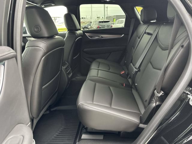 Certified 2025 Cadillac XT5 Luxury w/ LPO, Floor Liner Package FWD image 57