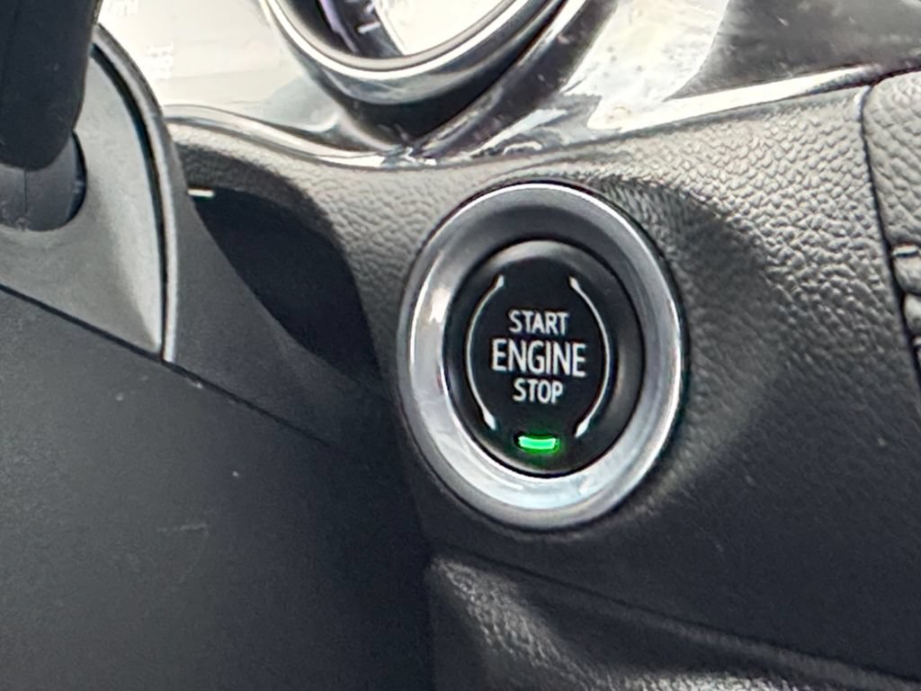 Used 2023 Buick Encore GX Preferred w/ Cold Weather Comfort Package AWD/4WD image 34