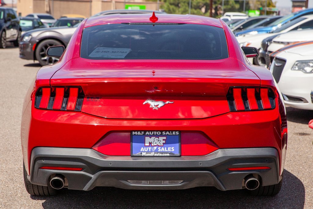Used 2024 Ford Mustang Coupe image 6