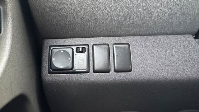 Used 2013 Nissan Xterra S w/ Value Package AWD/4WD image 12