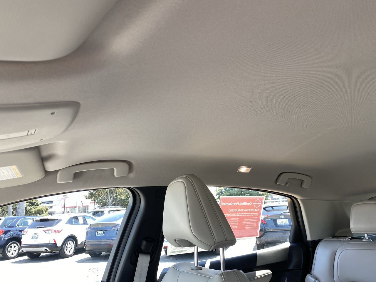 Certified 2023 Nissan Ariya FWD image 33