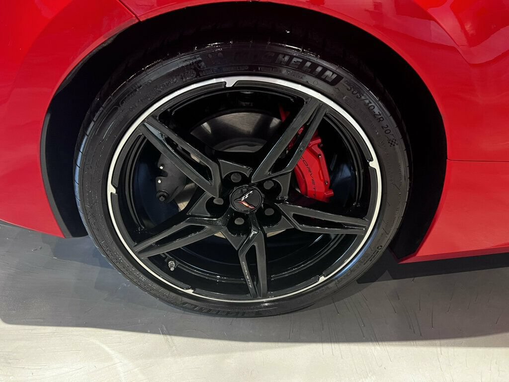 Used 2022 Chevrolet Corvette Stingray Convertible RWD image 15