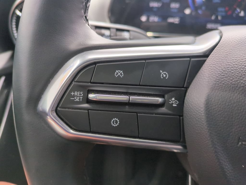 Used 2025 Chevrolet Equinox LT AWD/4WD image 19