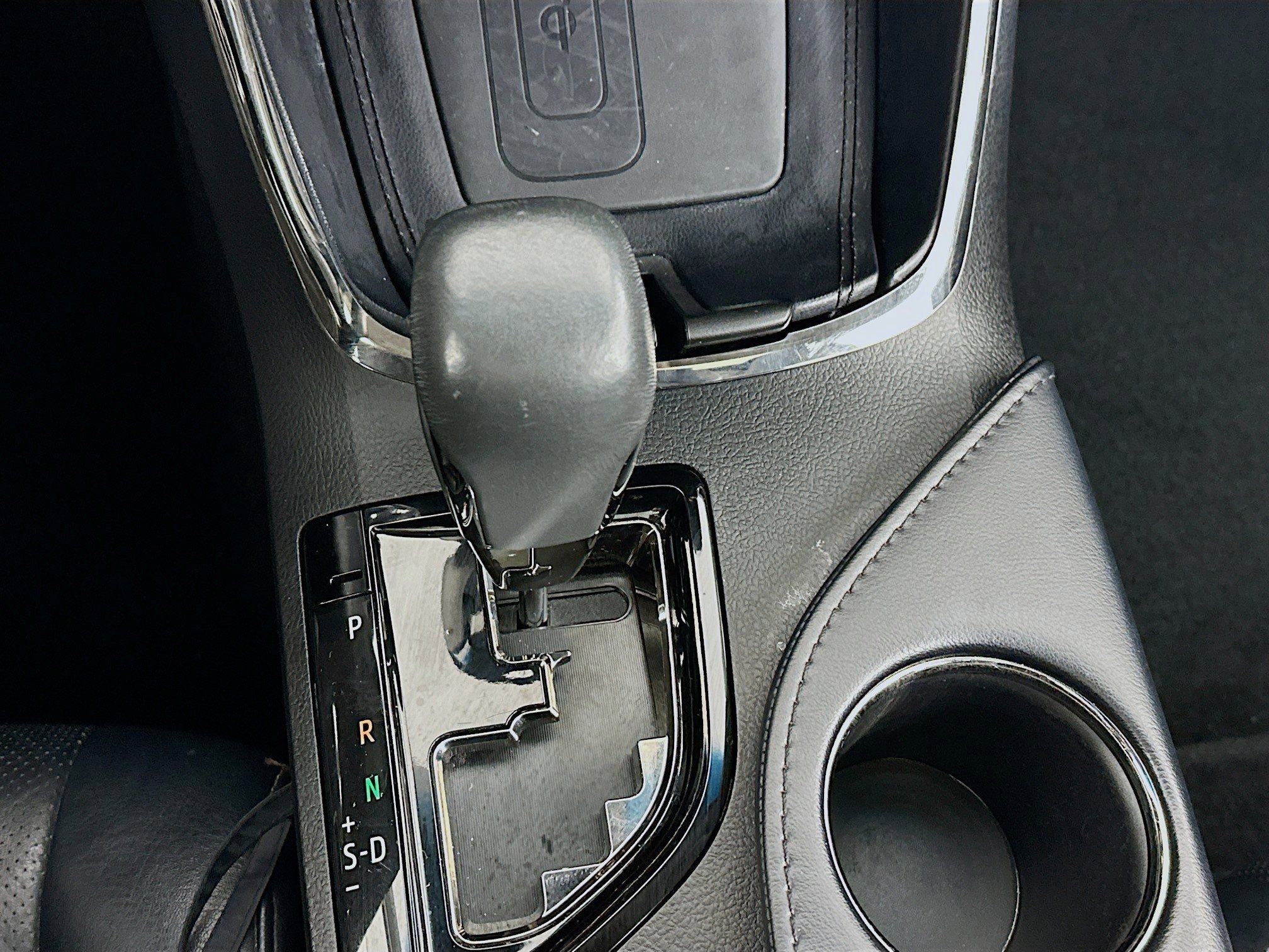 Used 2014 Toyota Avalon Limited image 24