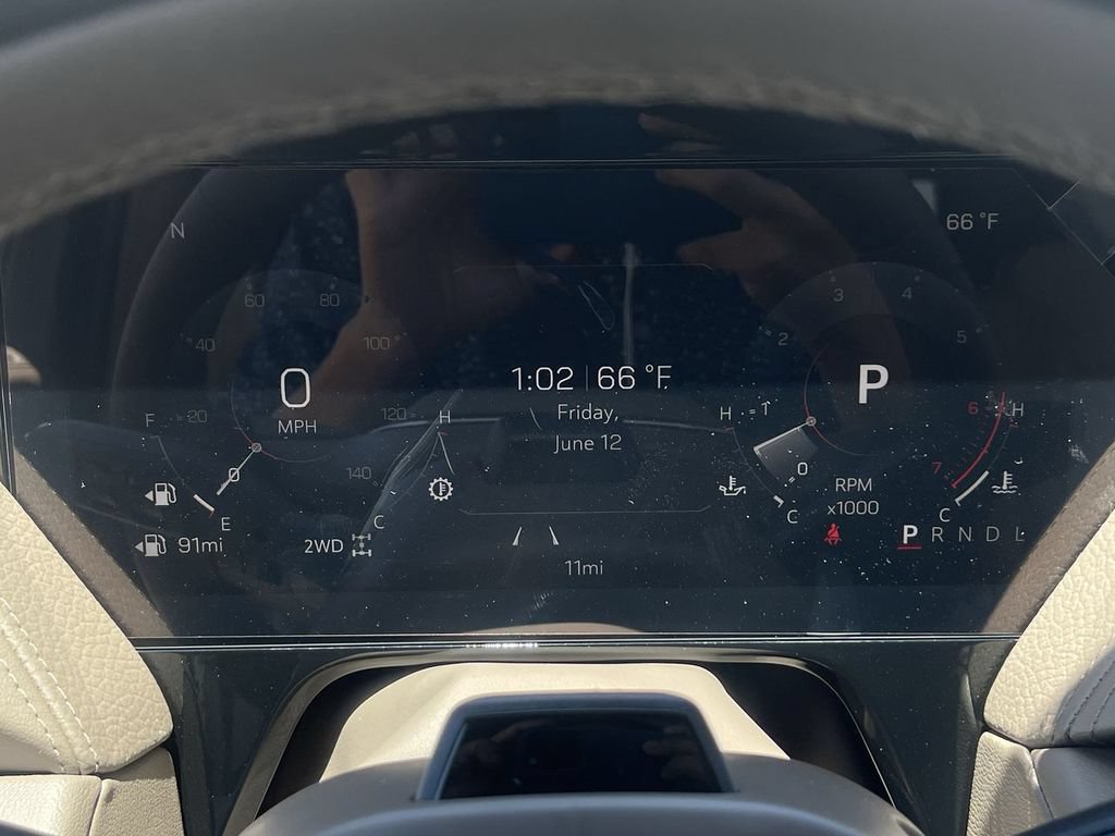New 2026 GMC Yukon Denali w/ Denali Reserve Package AWD/4WD image 11