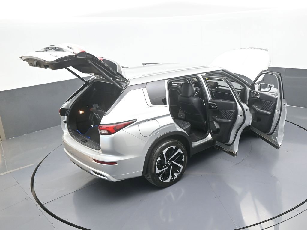 Used 2023 Mitsubishi Outlander SEL image 83