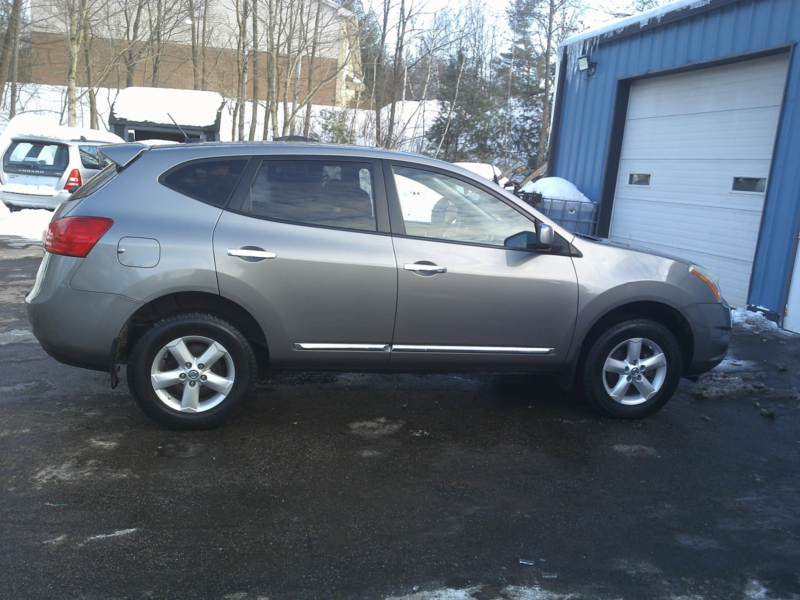 Used 2013 Nissan Rogue S w/ Special Edition Pkg image 4