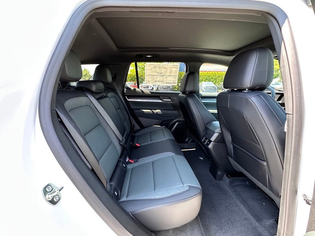 New 2026 GMC Terrain AT4 w/ Technology Package II AWD/4WD image 13