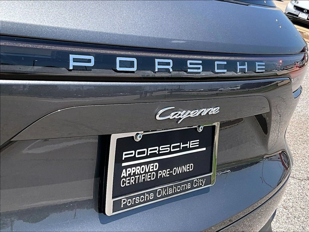 Certified 2023 Porsche Cayenne AWD/4WD image 22