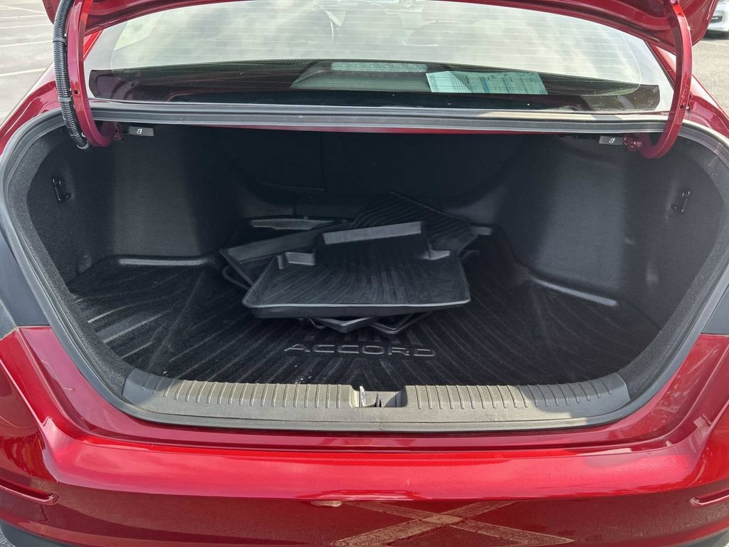 Used 2024 Honda Accord EX image 11