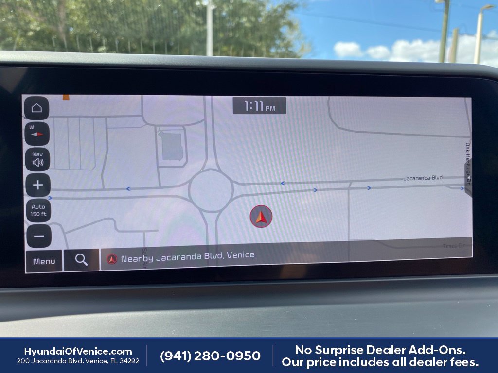 Used 2024 Kia Seltos EX AWD/4WD image 6