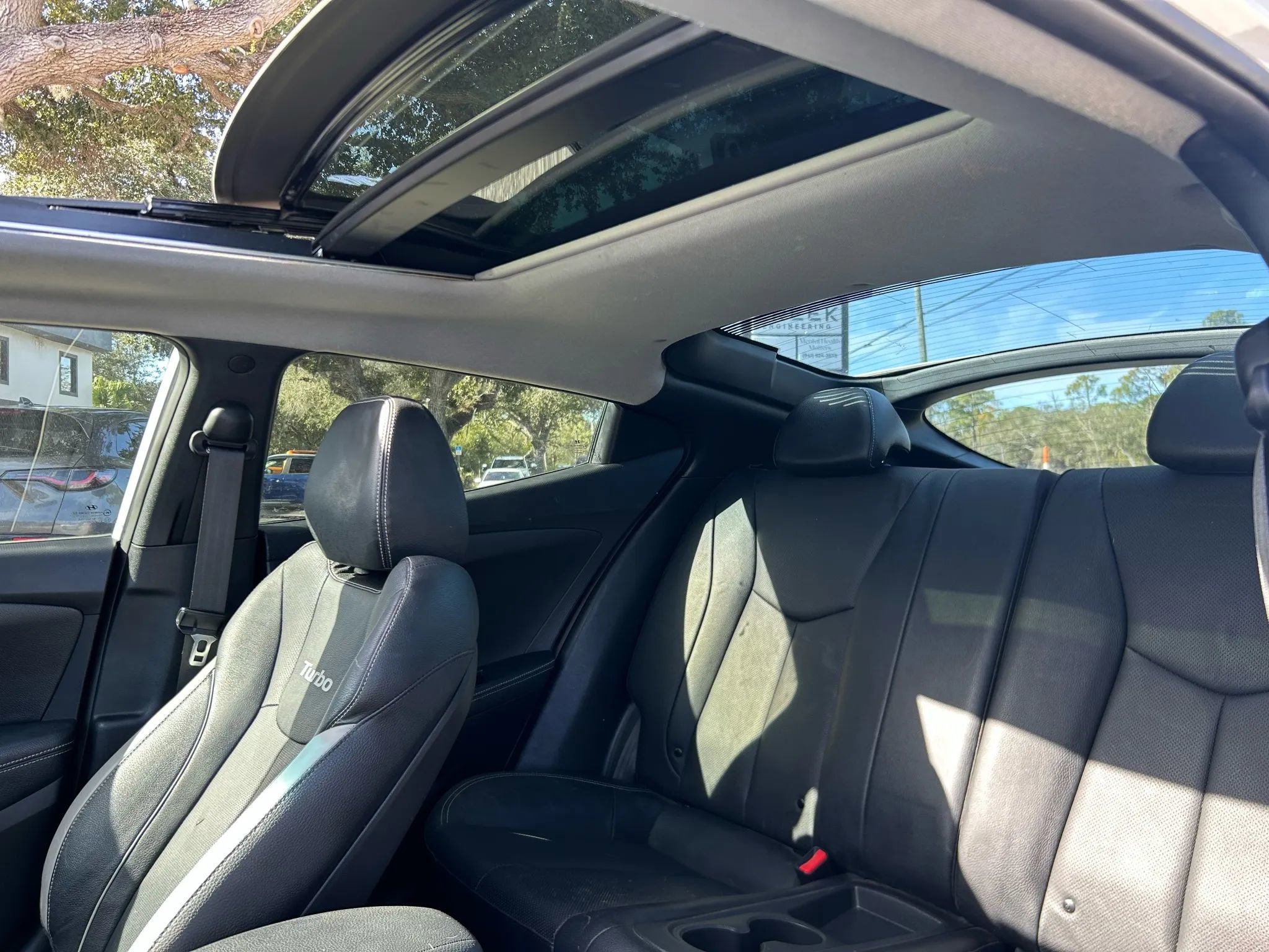 Used 2015 Hyundai Veloster Turbo w/ Option Group 04 image 15