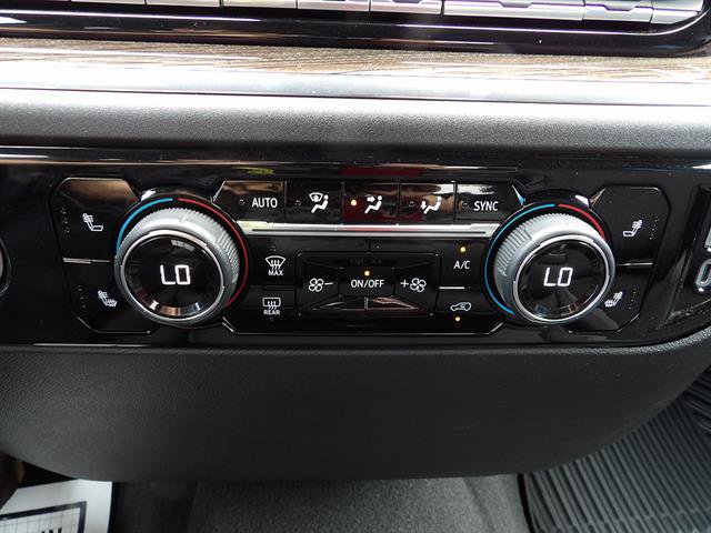 Used 2024 Chevrolet Silverado 1500 LT AWD/4WD image 25